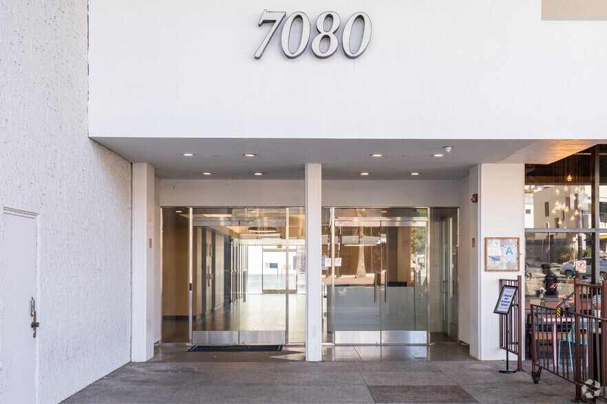 More Photos Of 7080 Hollywood Blvd, Los Angeles Office For Lease