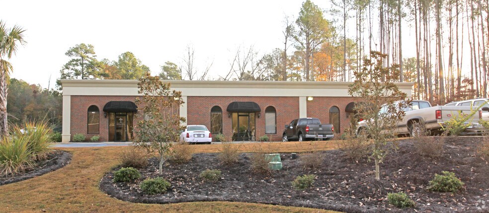 More Photos Of 108 Oak Park Dr, Irmo Office For Lease
