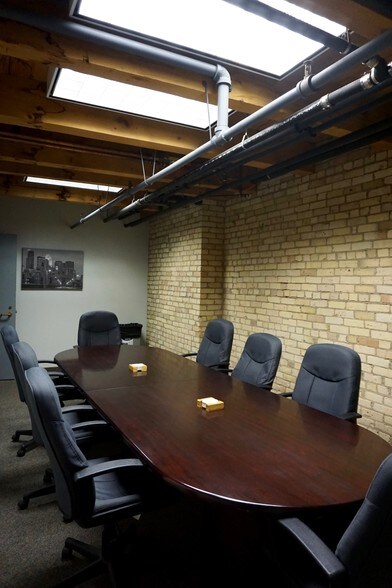 More Photos Of 333 N Washington Ave, Minneapolis Loft Creative Space For Lease