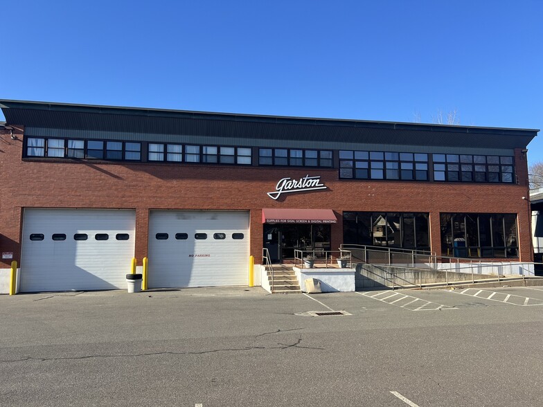 More Photos Of 570 Tolland St, East Hartford Distribution For Sale