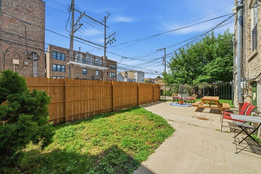 More Photos Of 3605-3607 W Palmer St, Chicago Apartments For Sale