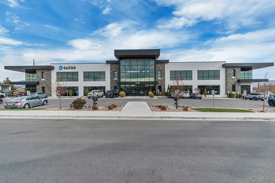 More Photos Of 11456 1300 w, South Jordan Office For Lease