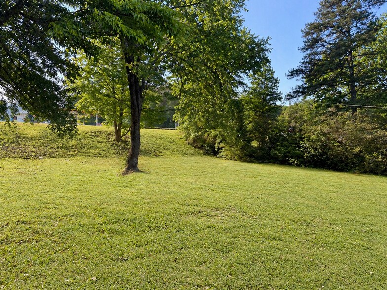 More Photos Of 3698 Kings Hwy, Douglasville Office For Sale