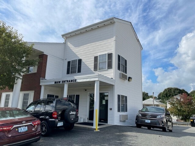More Photos Of 100 Smithfield Ave, Pawtucket Medical For Sale