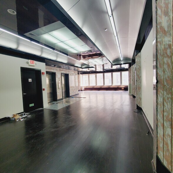 More Photos Of 384 Fifth Ave, New York Office For Lease
