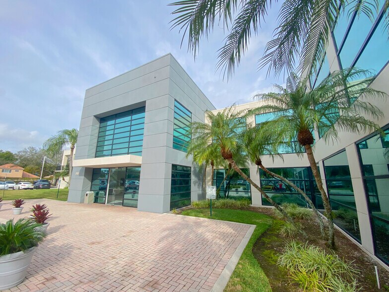 More Photos Of 8181 NW 154th St, Miami Lakes Office For Lease