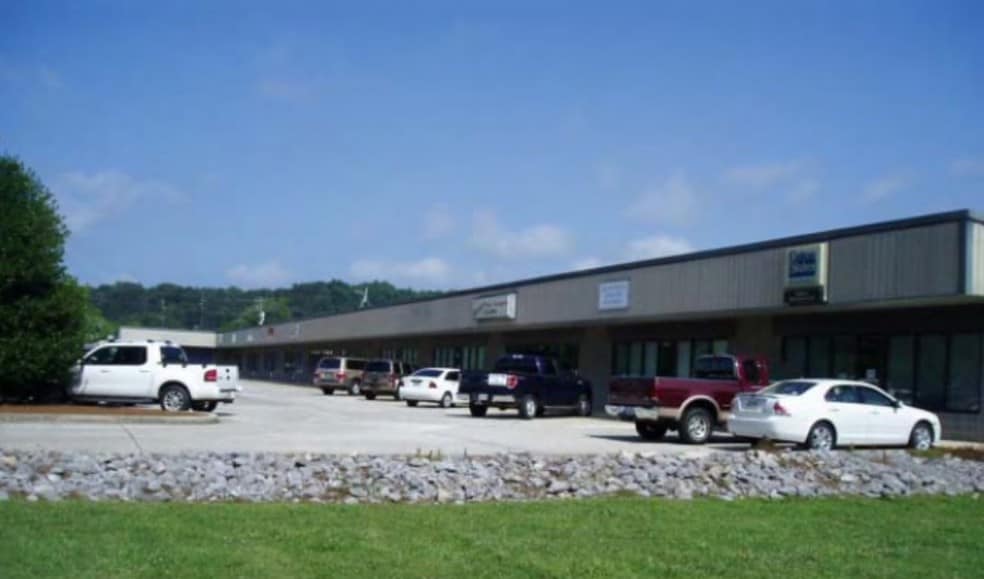 Primary Photo Of 64 Sailors Dr, Ellijay General Retail For Lease