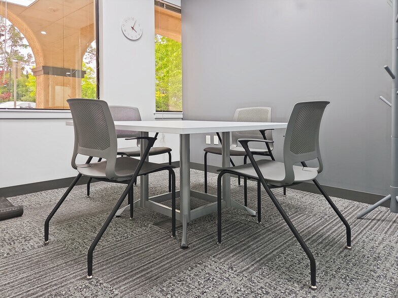 More Photos Of 4 Orinda Way, Orinda Coworking Space