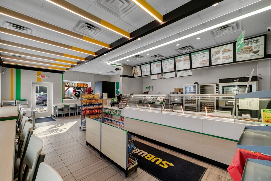 More Photos Of 99 Ohio River Blvd, Leetsdale Fast Food For Sale