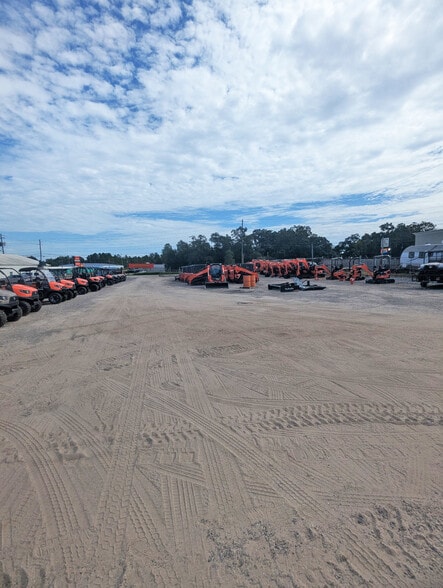 More Photos Of 5788 US-90 Hwy, Theodore Showroom For Lease