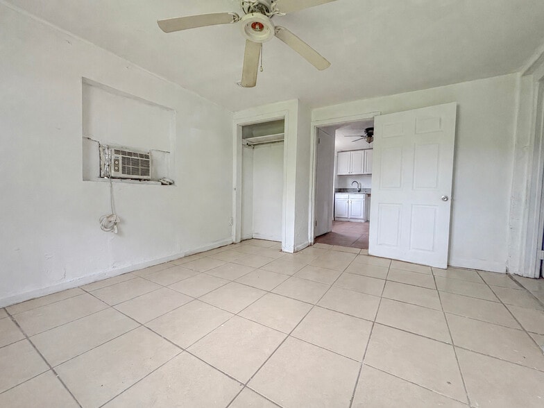 More Photos Of 6142 SW 40th Ct, Miramar Apartments For Sale