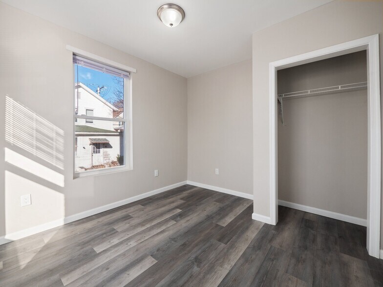 More Photos Of 1515 Vine St, Scranton Apartments For Sale