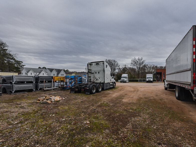 More Photos Of 5108 Western Blvd, Raleigh Land For Lease