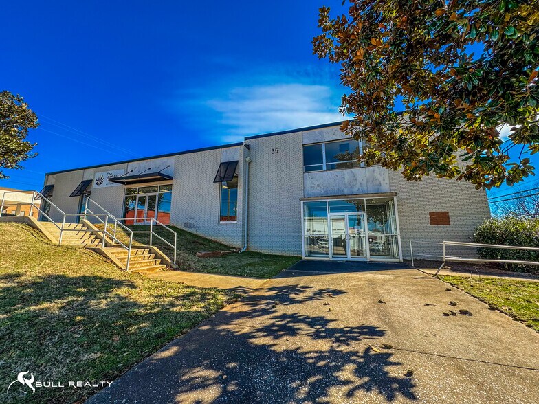 More Photos Of 35 W Church St, Jasper Office For Sale
