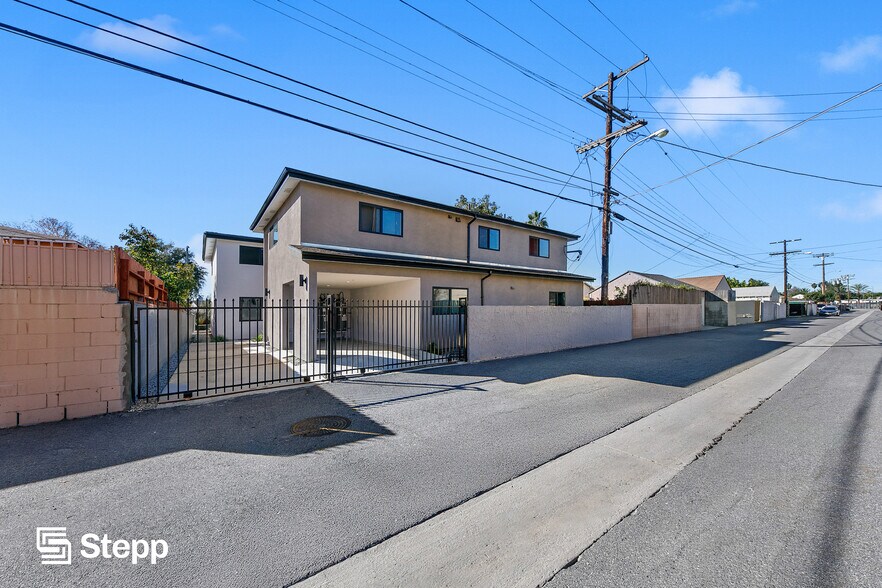 More Photos Of 3301 Obama Blvd, Los Angeles Apartments For Sale