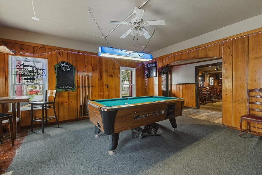 More Photos Of 222 River St, Warrensburg Restaurant For Sale