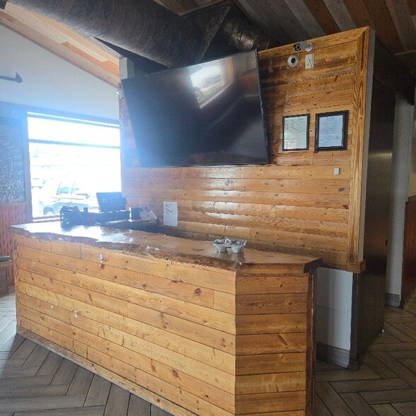 More Photos Of 2045 Brice Rd, Reynoldsburg Restaurant For Lease