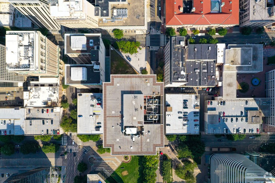 More Photos Of 919 E Main St, Richmond Office For Lease