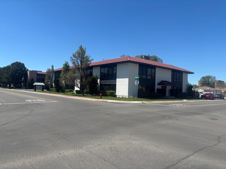 More Photos Of 495 Apple St, Reno Office For Lease