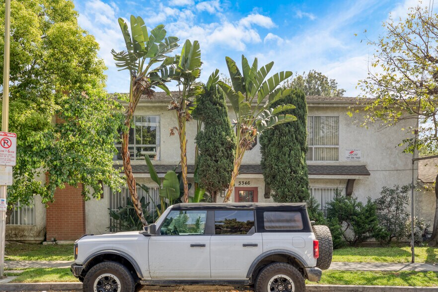 More Photos Of 3346 S Canfield Ave, Los Angeles Apartments For Sale