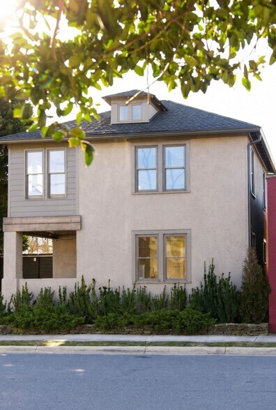More Photos Of 202 Herndon St, Fredericksburg Office For Sale