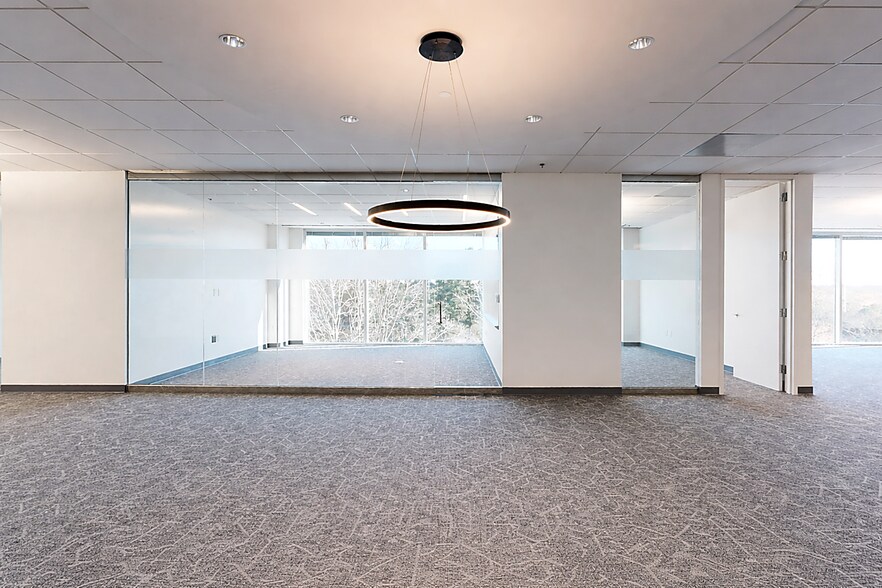 More Photos Of 4550 N Point Pky, Alpharetta Office For Lease