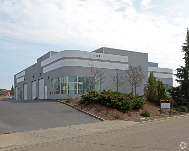Primary Photo Of 4191 Business Dr, Cameron Park Warehouse For Lease
