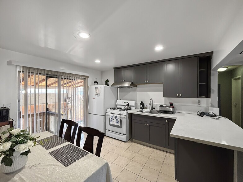 More Photos Of 19477 Meekland Ave, Cherryland Multifamily For Sale