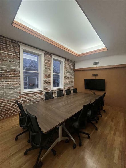 More Photos Of 110 S Kentucky Ave, Lakeland Office For Lease