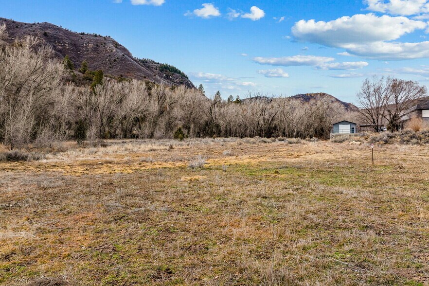 More Photos Of 20800 Highway 160, Durango Storefront For Sale