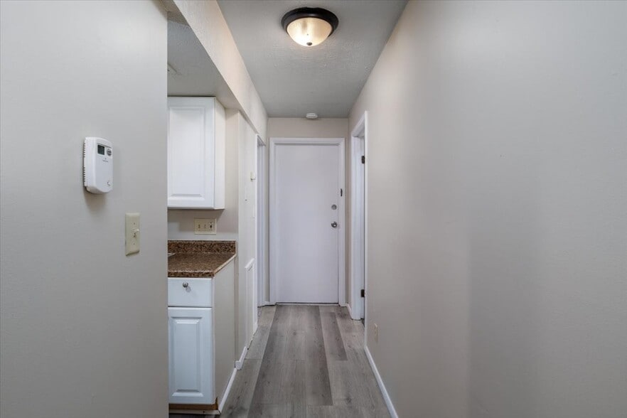 More Photos Of 1803 Cromwell Dr, Akron Apartments For Sale