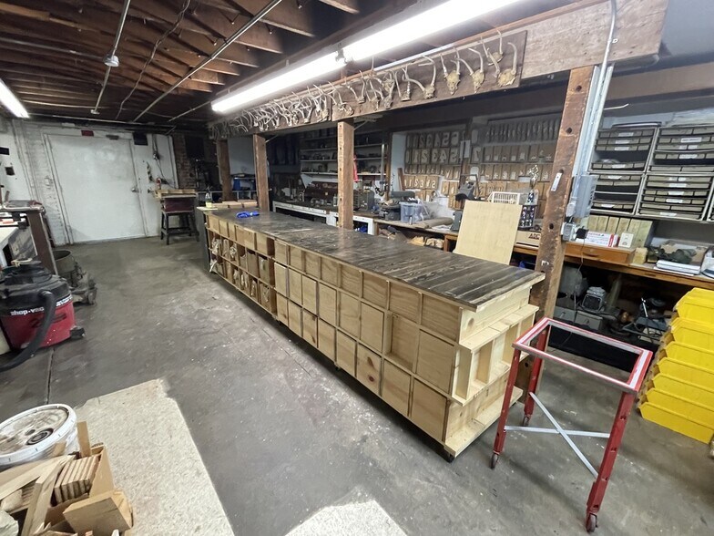 More Photos Of 618 Cedar St, Perry Storefront Retail Office For Sale