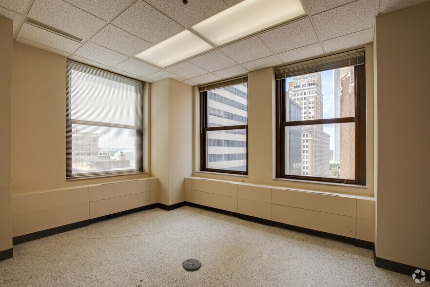 Photo of 8th Floor Ste 8th Floor North