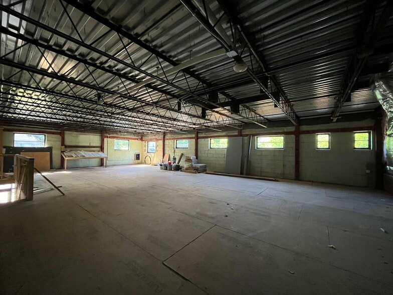 More Photos Of 1512 Southwood Ave, Charlotte Storefront Retail Office For Lease