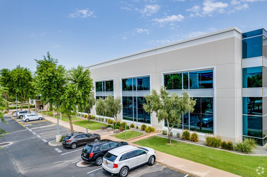 More Photos Of 1255 S Spectrum Blvd, Chandler Office For Sale