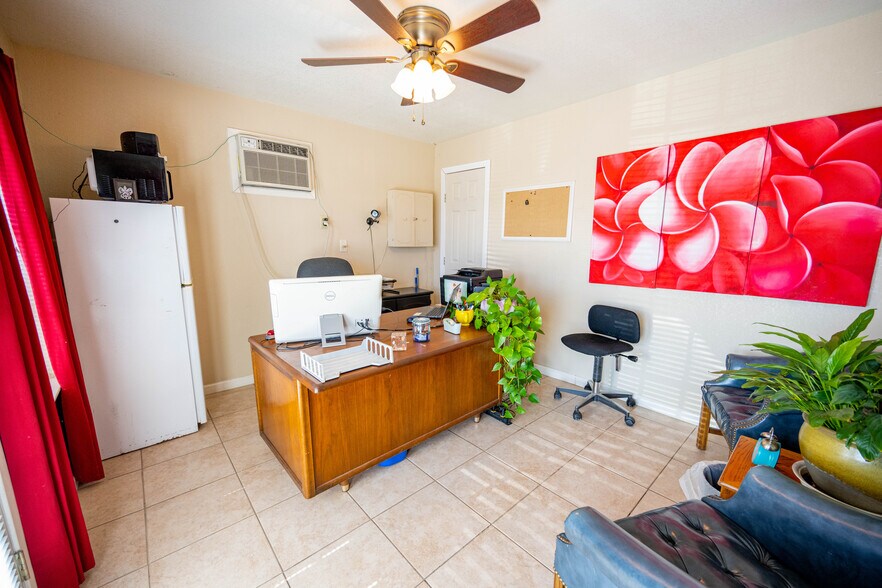 More Photos Of 5111 Interstate 35 N, Waco Apartments For Sale