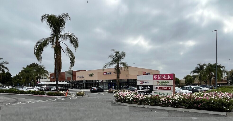 More Photos Of 17501 Colima Rd, City Of Industry Freestanding For Lease