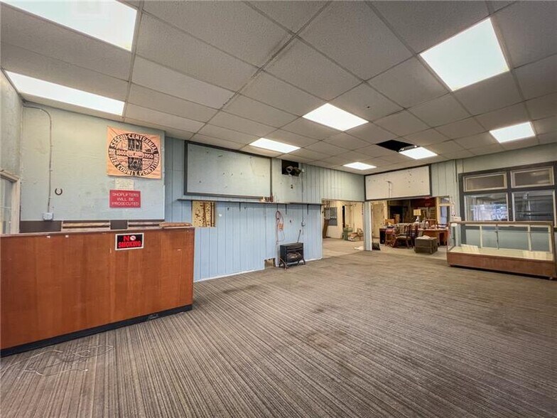 More Photos Of 119 E Wayne St, Butler Office Residential For Sale