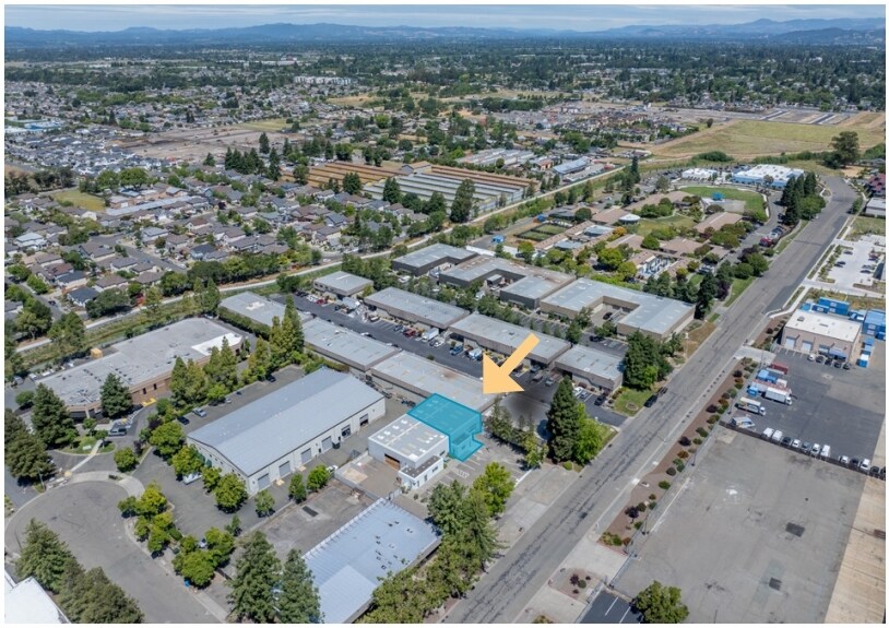 More Photos Of 2995 Dutton Ave, Santa Rosa Warehouse For Lease