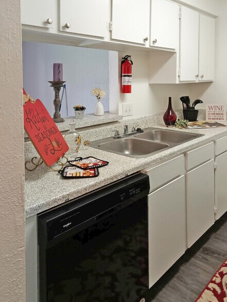 More Photos Of 3420 Federal Rd, Pasadena Apartments For Sale