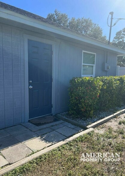 More Photos Of 2619 45th Ave W, Bradenton Apartments For Sale