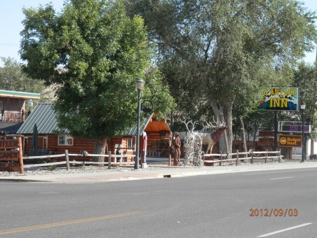 More Photos Of 501 S 6th St, Thermopolis Hotel For Sale