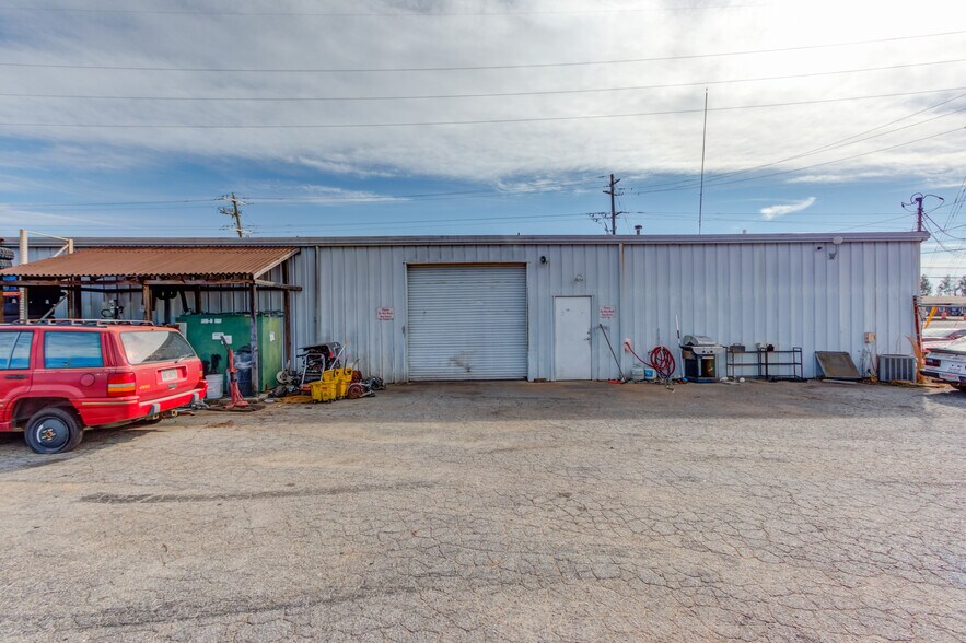 More Photos Of , Alpharetta Unknown For Sale