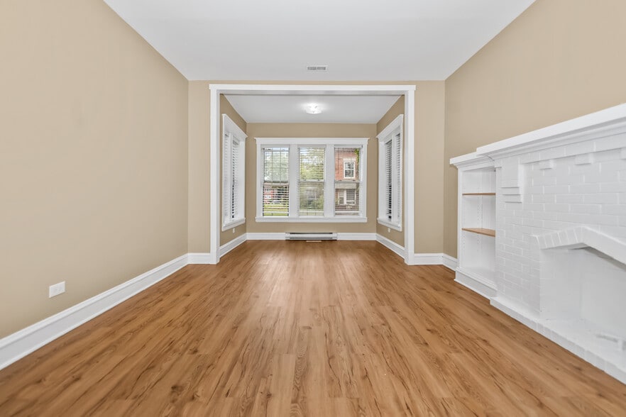 More Photos Of 1509 E 69th Pl, Chicago Apartments For Sale