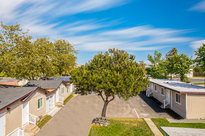 More Photos Of 6345 Bethel Island Rd, Bethel Island Apartments For Sale