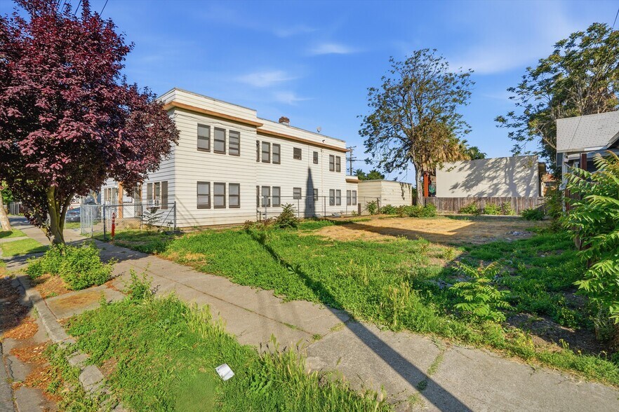 More Photos Of 133 W Magnolia St, Stockton Land For Sale