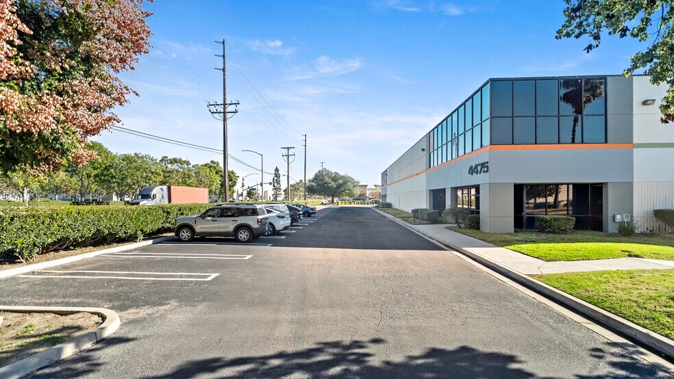 More Photos Of 4475 Eucalyptus Ave, Chino Warehouse For Sale