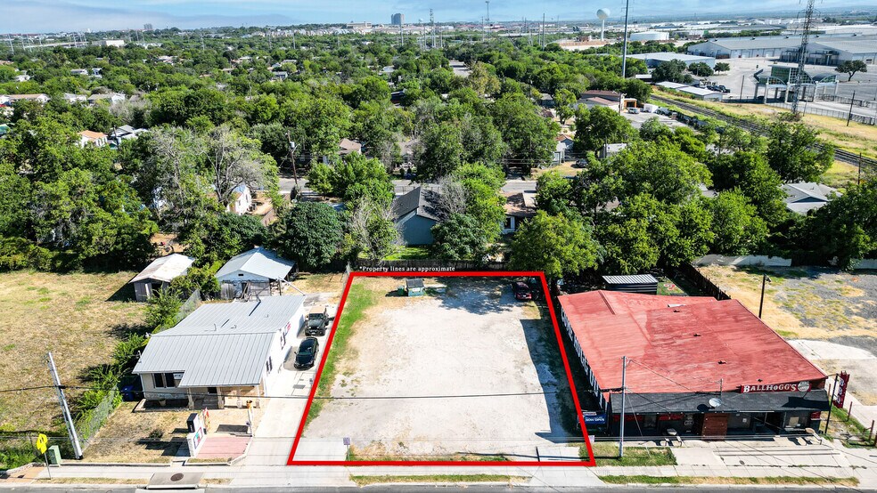 More Photos Of 2931 E Houston St, San Antonio Land For Sale