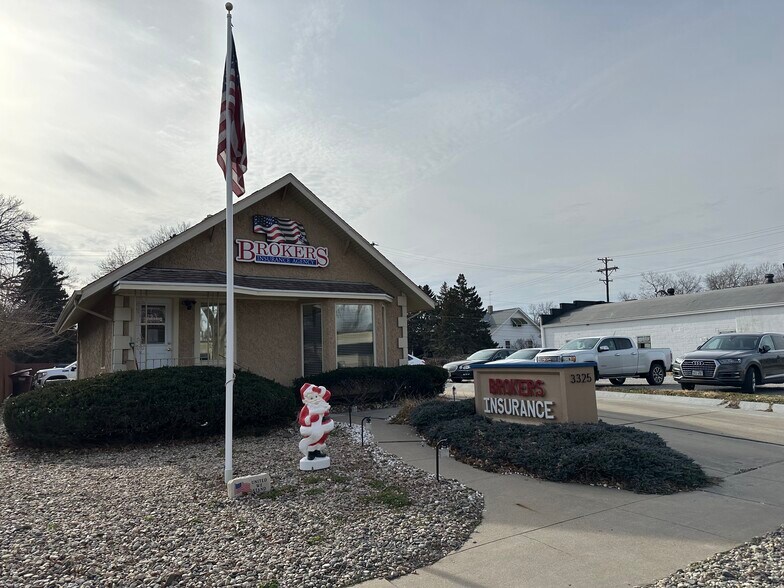 More Photos Of 3325 A St, Lincoln Office For Sale