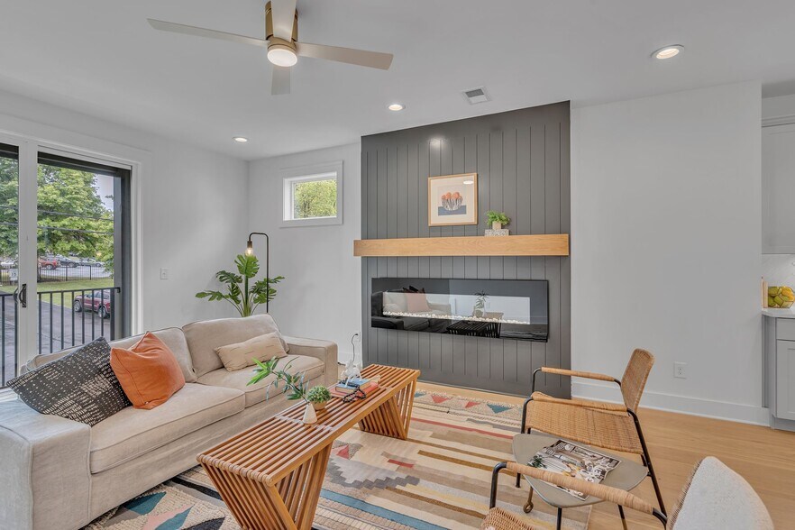More Photos Of 824 Watts Ln, Nashville Apartments For Sale